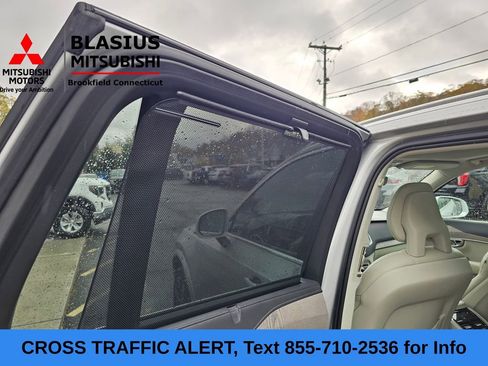 Used 2022 Volvo XC90 T6 Inscription image 17