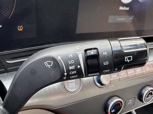 Used 2024 Hyundai Kona SE FWD image 31