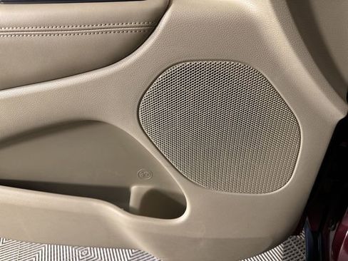 Used 2017 Jeep Grand Cherokee Laredo w/ Quick Order Package 2BE RWD image 24