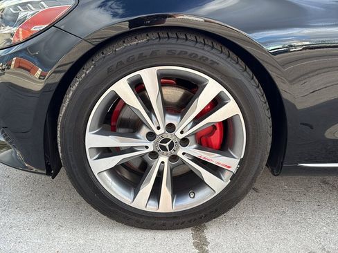 Used 2019 Mercedes-Benz C 300 Sedan image 11