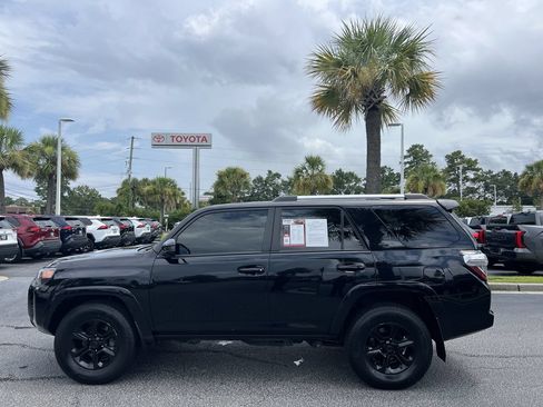 Used 2024 Toyota 4Runner SR5 RWD image 7
