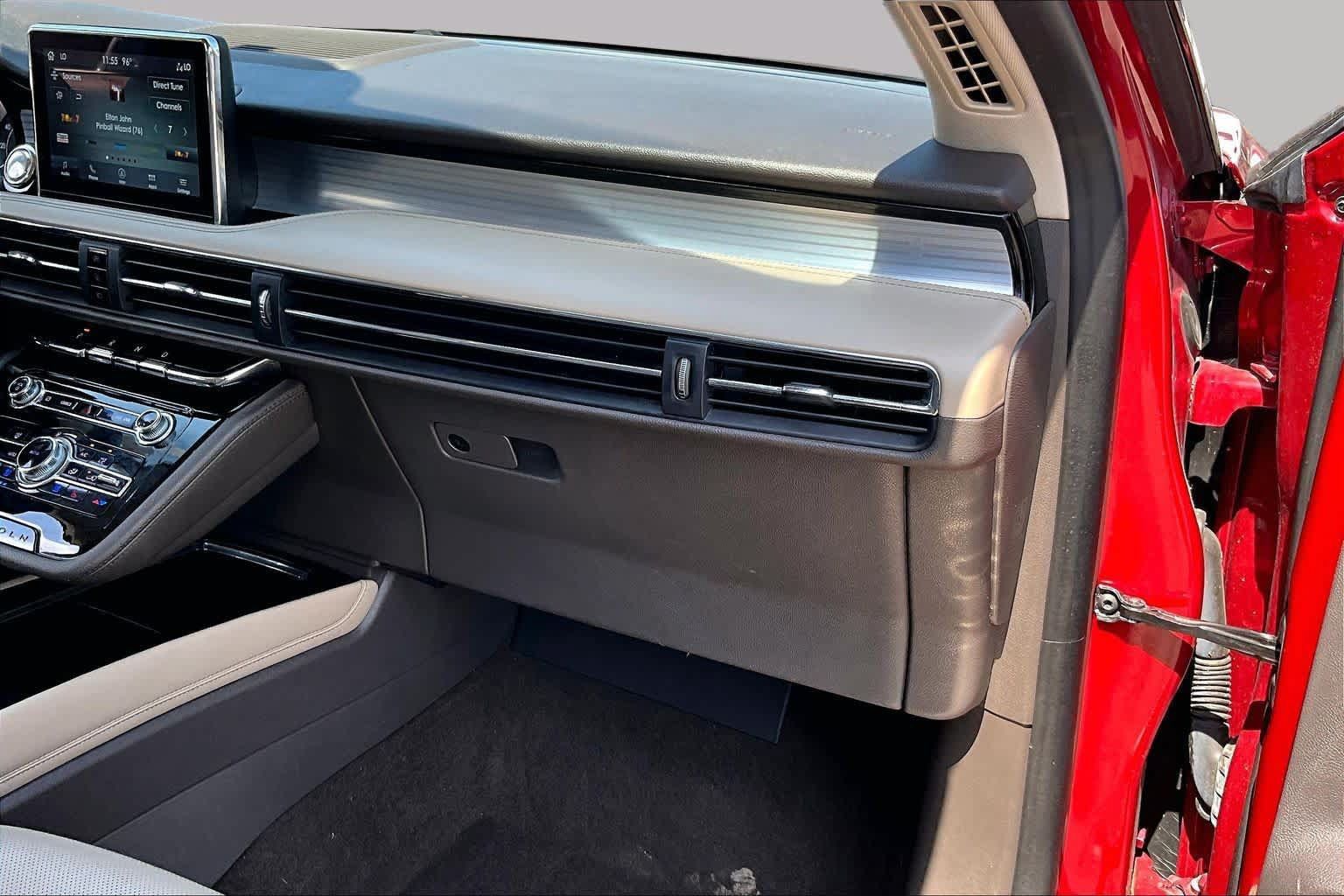 Used 2021 Lincoln Corsair FWD image 17