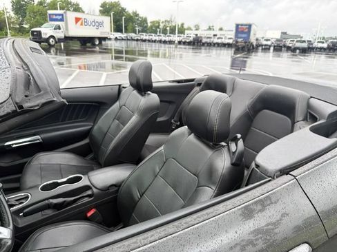 Used 2020 Ford Mustang GT Premium RWD image 19