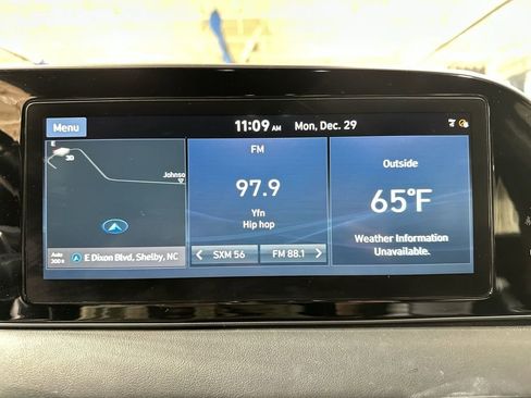 Used 2021 Hyundai Palisade Calligraphy w/ Cargo Package image 11