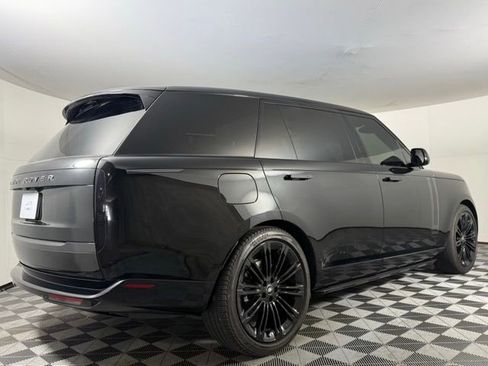 Used 2024 Land Rover Range Rover Long Wheelbase SE image 8