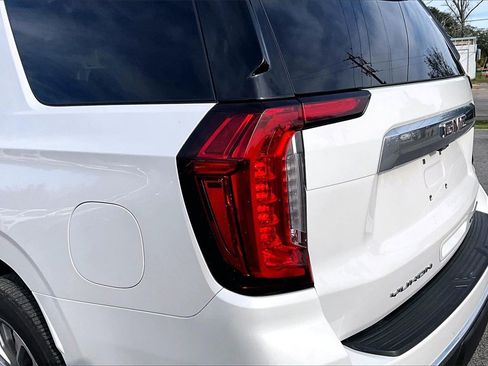 Used 2021 GMC Yukon Denali w/ Denali Premium Package image 20