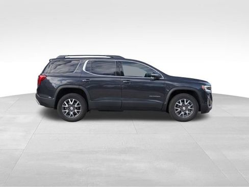 Used 2020 GMC Acadia SLE w/ Driver Convenience Package FWD image 3