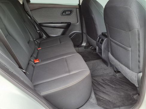 Certified 2023 Nissan Rogue S image 14