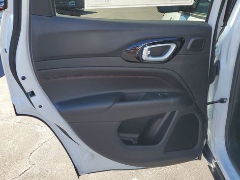 New 2026 Jeep Compass Trailhawk image 18