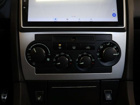 Used 2006 Chrysler 300 SRT8 w/ SRT Option Group II RWD image 35