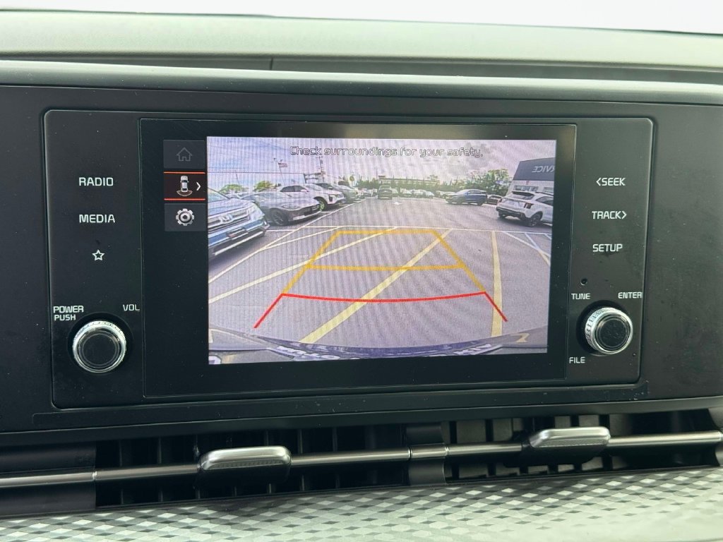 Certified 2024 Kia Carnival LX FWD image 29
