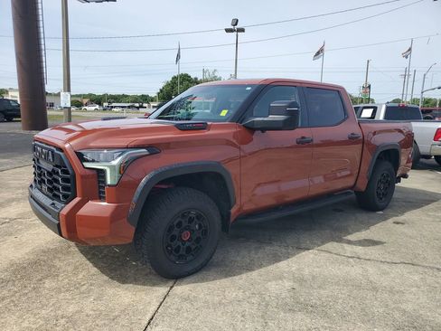 Used 2024 Toyota Tundra TRD Pro w/ TRD Pro Tow Package AWD/4WD image 2