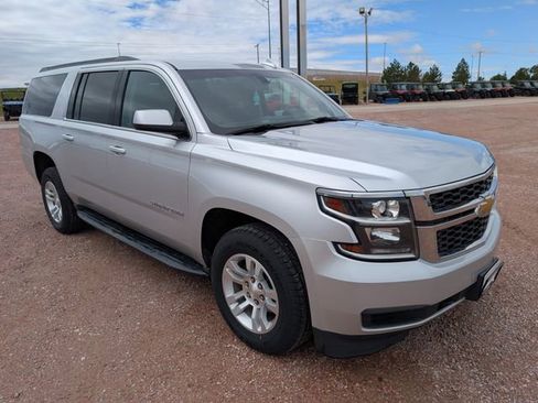 Used 2020 Chevrolet Suburban LS w/ Skid Plate Package AWD/4WD image 5