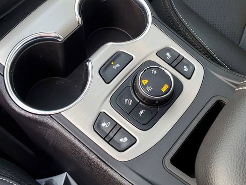 Certified 2024 GMC Terrain Denali w/ LPO, Floor Liner Package image 22