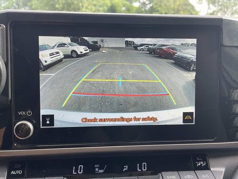 Used 2025 Toyota Camry LE FWD image 23