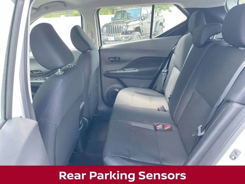 New 2025 Nissan Kicks Play S image 35