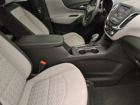 Used 2024 Chevrolet Equinox LS FWD image 21