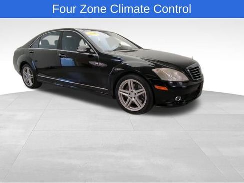 Used 2007 Mercedes-Benz S 550 4MATIC image 9