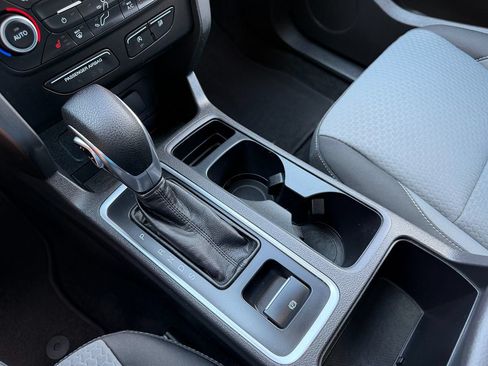 Used 2018 Ford Escape SE FWD image 20