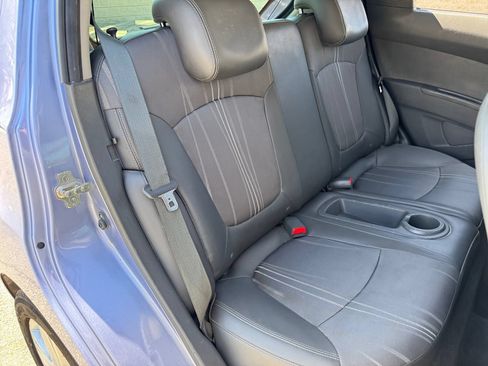 Used 2014 Chevrolet Spark LS FWD image 19