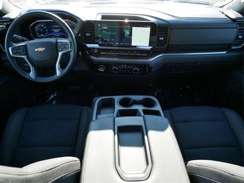 Used 2023 Chevrolet Silverado 1500 LT image 12