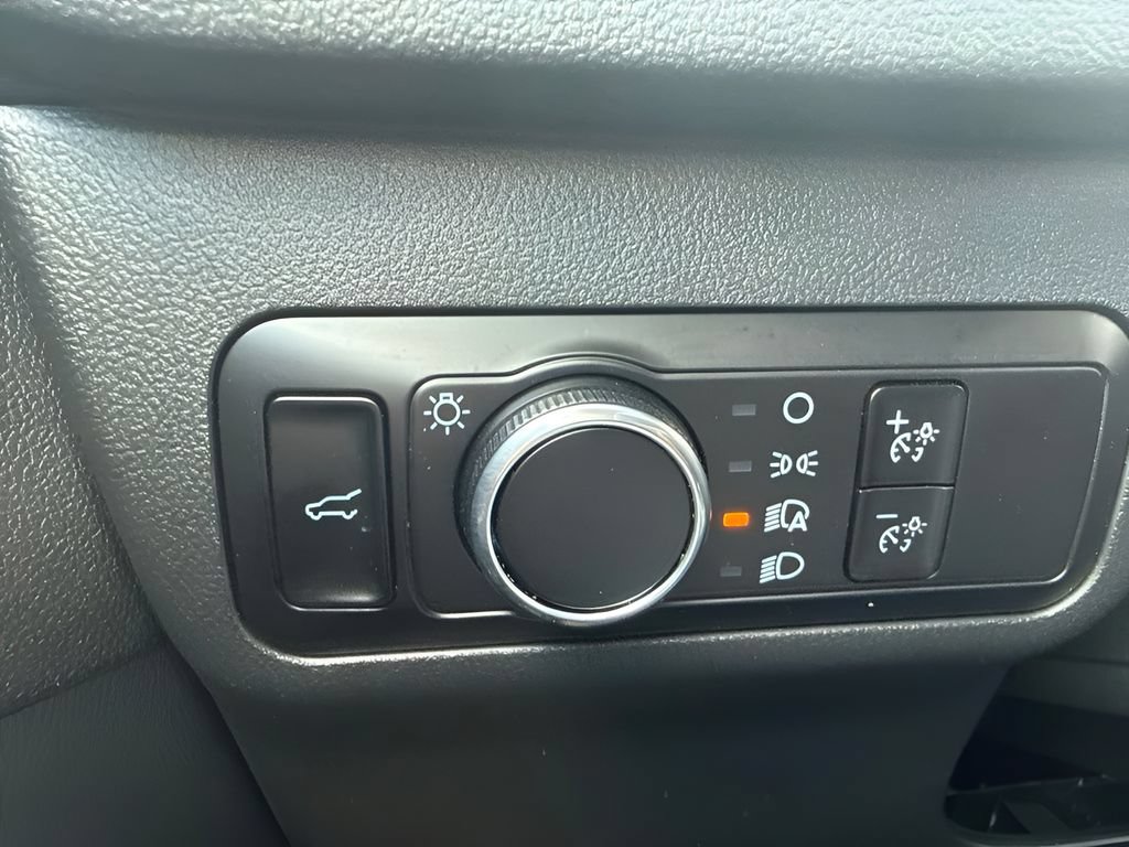 Used 2023 Ford Escape ST-Line w/ Tech Pack #1 AWD/4WD image 24