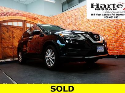 Used 2017 Nissan Rogue SV w/ SV Premium Package