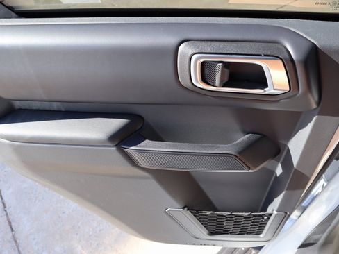 New 2025 Ford Bronco Outer Banks image 17