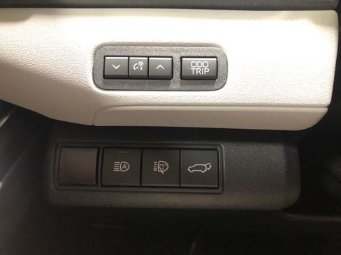 New 2026 Subaru Solterra Premium w/ Premium Convenience Package image 24