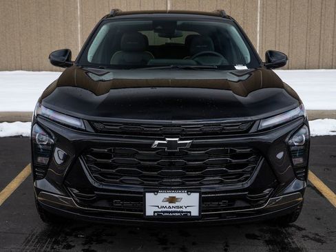 New 2026 Chevrolet Trax ACTIV image 2