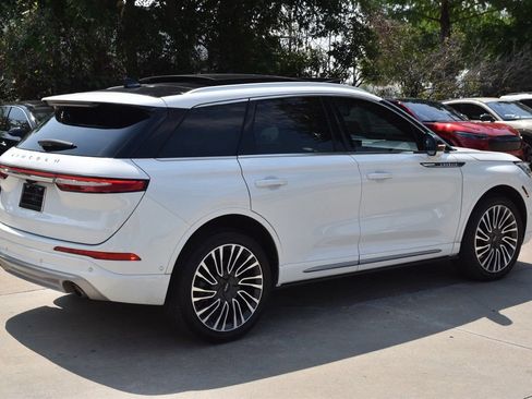 Certified 2022 Lincoln Corsair Reserve w/ Equipment Group 201A AWD/4WD image 7