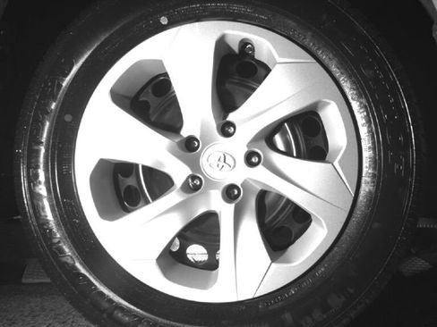 Used 2025 Toyota RAV4 LE AWD/4WD image 15