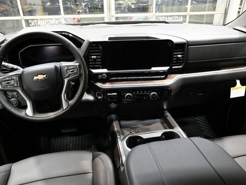 New 2026 Chevrolet Silverado 2500 LT w/ Z71 Chrome Sport Edition image 13