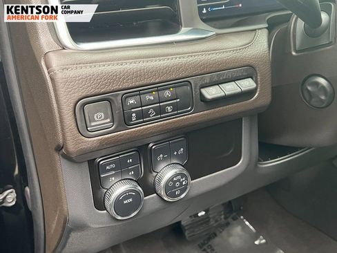 Used 2024 GMC Yukon Denali image 23