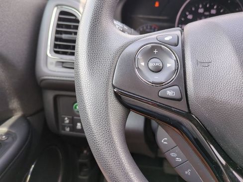 Used 2022 Honda HR-V EX image 28