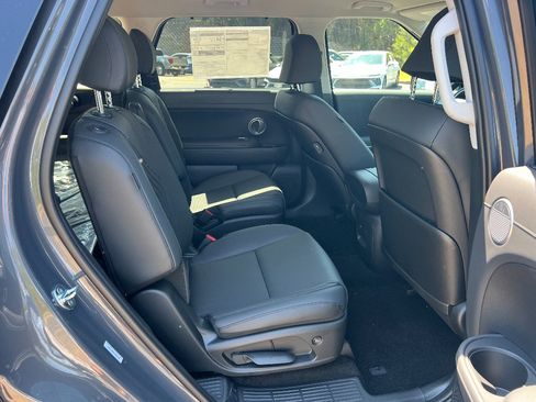 New 2026 Hyundai Palisade FWD Hybrid image 16