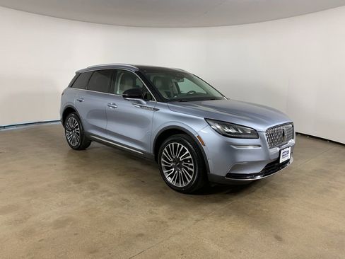 Used 2022 Lincoln Corsair Reserve w/ Equipment Group 201A AWD/4WD image 5