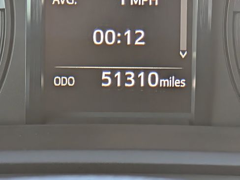 Used 2022 Toyota 4Runner SR5 Premium image 17