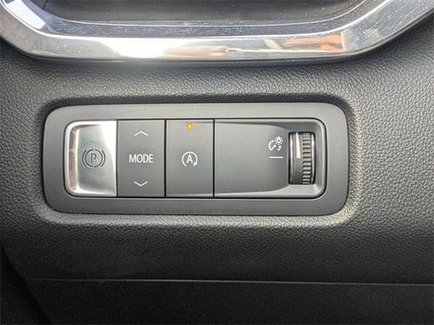 New 2025 GMC Hummer EV 2X image 24