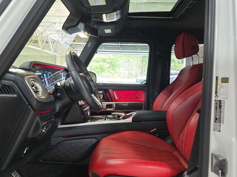 Used 2024 Mercedes-Benz G 550 image 20