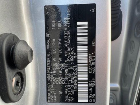 Certified 2023 Toyota Highlander AWD image 27