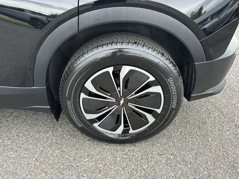 Used 2024 Chevrolet Blazer EV LT image 25