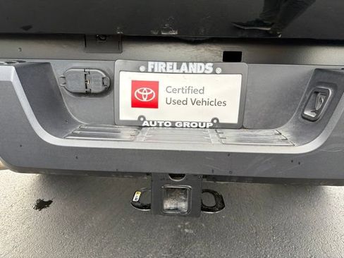 Certified 2025 Toyota Tacoma TRD Sport AWD/4WD image 10