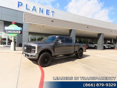 New 2025 Ford F250 Platinum w/ FX4 Off-Road Package