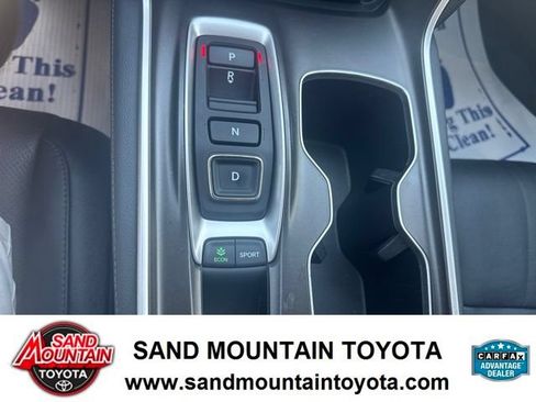 Used 2022 Honda Accord Touring image 17