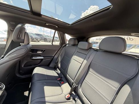 Used 2026 Mercedes-Benz GLC 300 4MATIC image 20