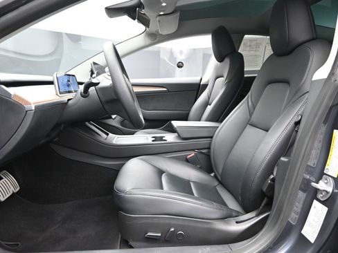 Used 2023 Tesla Model 3 Performance image 14