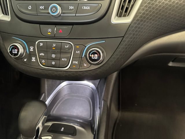 Used 2023 Chevrolet Malibu LT FWD image 19
