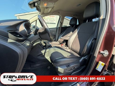 Used 2018 Buick Encore Sport Touring AWD/4WD image 14
