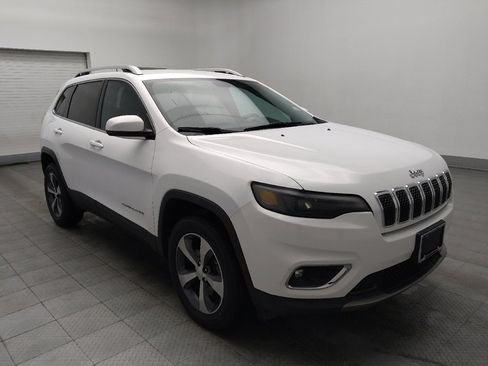 Used 2019 Jeep Cherokee Limited image 13